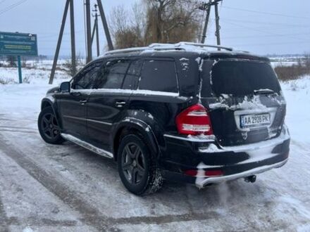 Чорний Мерседес ГЛ-Клас, об'ємом двигуна 5.46 л та пробігом 179 тис. км за 16000 $, фото 1 на Automoto.ua
