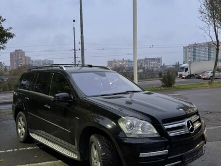 Черный Мерседес ГЛ-класс, объемом двигателя 3 л и пробегом 233 тыс. км за 16800 $, фото 1 на Automoto.ua