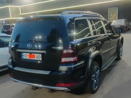 Черный Мерседес ГЛ-класс, объемом двигателя 5.5 л и пробегом 160 тыс. км за 37025 $, фото 1 на Automoto.ua