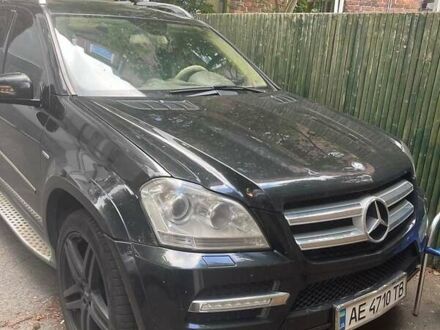 Чорний Мерседес ГЛ-Клас, об'ємом двигуна 3 л та пробігом 260 тис. км за 15092 $, фото 1 на Automoto.ua