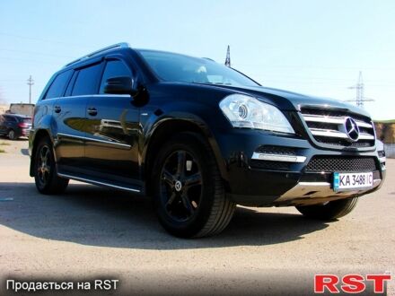 Черный Мерседес ГЛ-класс, объемом двигателя 3 л и пробегом 312 тыс. км за 16500 $, фото 1 на Automoto.ua