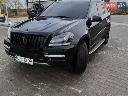 Черный Мерседес ГЛ-класс, объемом двигателя 2.99 л и пробегом 260 тыс. км за 17500 $, фото 1 на Automoto.ua