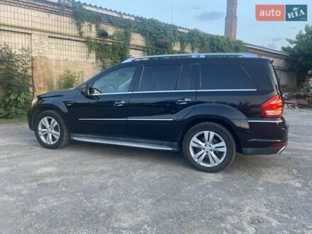 Черный Мерседес ГЛ-класс, объемом двигателя 3 л и пробегом 270 тыс. км за 12000 $, фото 1 на Automoto.ua