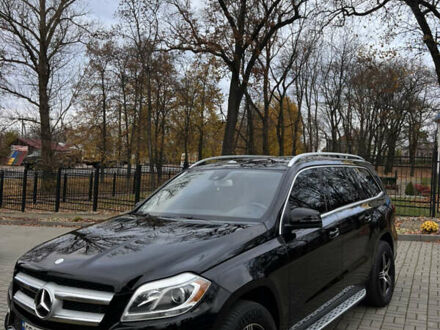 Чорний Мерседес ГЛ-Клас, об'ємом двигуна 4.66 л та пробігом 170 тис. км за 20000 $, фото 1 на Automoto.ua