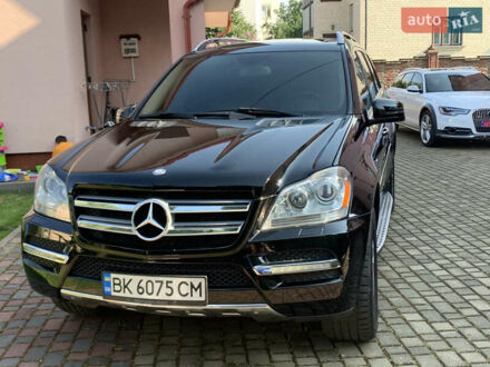 Мерседес ГЛ-класс 2012 в Ровно на Automoto.ua Черный Мерседес ГЛ-класс, объемом двигателя 3 л и пробегом 265 тыс. км за 16100 $, фото 1 на Automoto.ua
