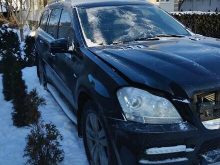 Черный Мерседес ГЛ-класс, объемом двигателя 2.99 л и пробегом 250 тыс. км за 9300 $, фото 1 на Automoto.ua