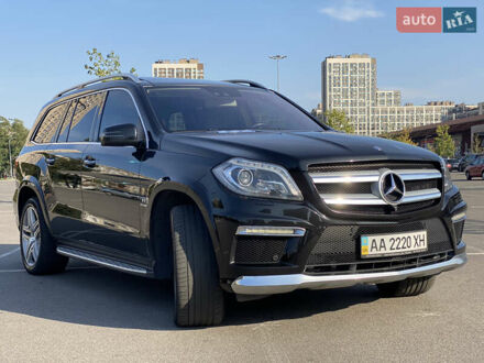 Мерседес ГЛ-Клас 2013 у Києві на Automoto.ua Чорний Мерседес ГЛ-Клас, об'ємом двигуна 4.7 л та пробігом 200 тис. км за 32500 $, фото 1 на Automoto.ua