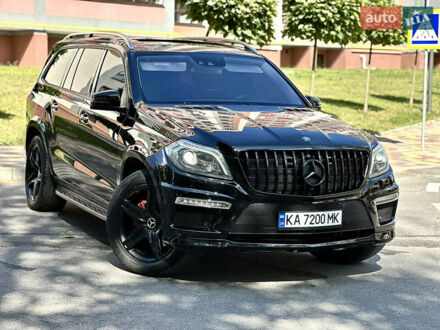 Чорний Мерседес ГЛ-Клас, об'ємом двигуна 4.7 л та пробігом 266 тис. км за 27999 $, фото 1 на Automoto.ua