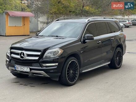Мерседес ГЛ-класс 2013 в Ровно на Automoto.ua Черный Мерседес ГЛ-класс, объемом двигателя 2.99 л и пробегом 240 тыс. км за 25700 $, фото 1 на Automoto.ua