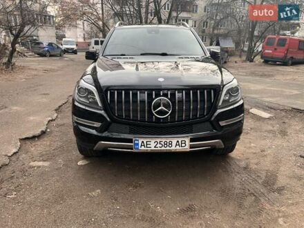 Мерседес ГЛ-класс 2013 в Киеве на Automoto.ua Черный Мерседес ГЛ-класс, объемом двигателя 2.99 л и пробегом 259 тыс. км за 24999 $, фото 1 на Automoto.ua