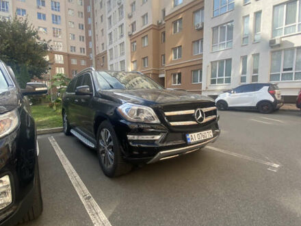Мерседес ГЛ-класс 2014 в Софіївська Борщагівка на Automoto.ua Черный Мерседес ГЛ-класс, объемом двигателя 3 л и пробегом 155 тыс. км за 20500 $, фото 1 на Automoto.ua