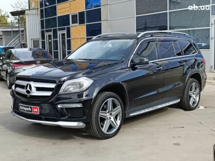 Мерседес ГЛ-класс 2014 в Харькове на Automoto.ua Черный Мерседес ГЛ-класс, объемом двигателя 3 л и пробегом 352 тыс. км за 24490 $, фото 1 на Automoto.ua