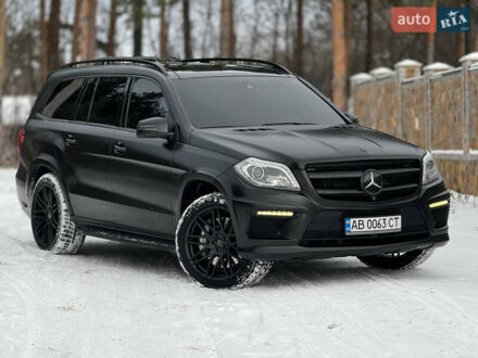 Черный Мерседес ГЛ-класс, объемом двигателя 5.5 л и пробегом 205 тыс. км за 44000 $, фото 1 на Automoto.ua