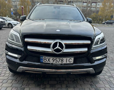 Черный Мерседес ГЛ-класс, объемом двигателя 3 л и пробегом 300 тыс. км за 26777 $, фото 1 на Automoto.ua