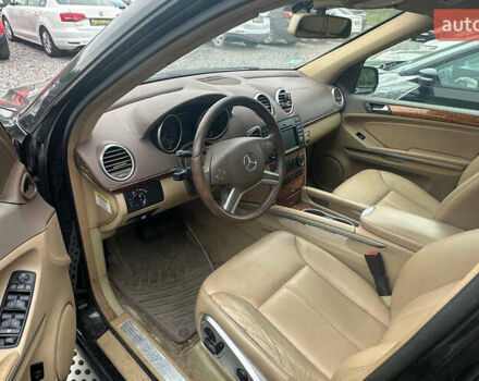 Мерседес ГЛ-класс 2009 в Львове на Automoto.ua Коричневый Мерседес ГЛ-класс, объемом двигателя 3 л и пробегом 232 тыс. км за 12500 $, фото 5 на Automoto.ua