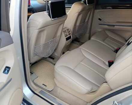 Коричневый Мерседес ГЛ-класс, объемом двигателя 2.99 л и пробегом 280 тыс. км за 19800 $, фото 4 на Automoto.ua