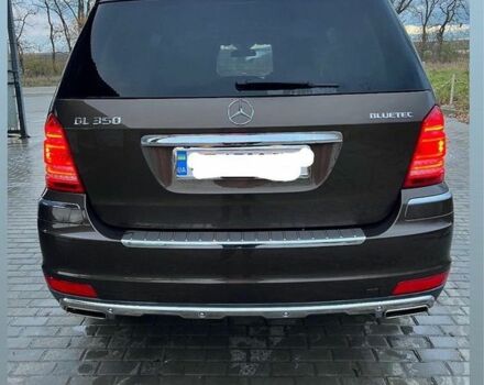 Коричневый Мерседес ГЛ-класс, объемом двигателя 3 л и пробегом 265 тыс. км за 17000 $, фото 2 на Automoto.ua