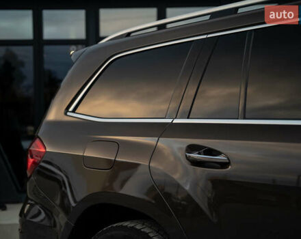 Коричневый Мерседес ГЛ-класс, объемом двигателя 3 л и пробегом 196 тыс. км за 28800 $, фото 7 на Automoto.ua