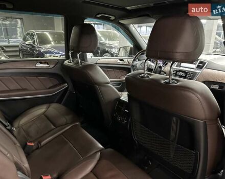 Мерседес ГЛ-Клас 2013 у Харкові на Automoto.ua Коричневий Мерседес ГЛ-Клас, об'ємом двигуна 3 л та пробігом 192 тис. км за 25600 $, фото 31 на Automoto.ua