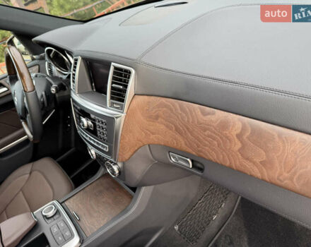 Коричневий Мерседес ГЛ-Клас, об'ємом двигуна 2.99 л та пробігом 6 тис. км за 49999 $, фото 42 на Automoto.ua