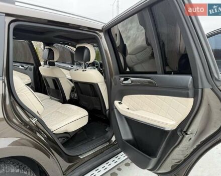 Коричневий Мерседес ГЛ-Клас, об'ємом двигуна 4.66 л та пробігом 210 тис. км за 25500 $, фото 12 на Automoto.ua