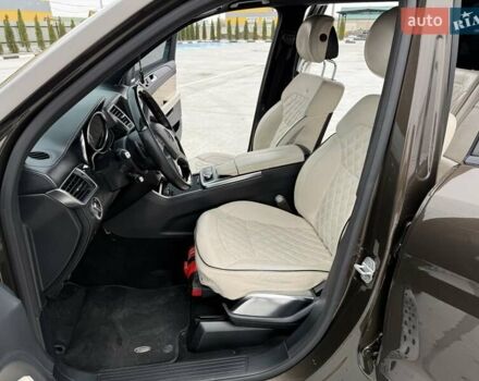 Коричневий Мерседес ГЛ-Клас, об'ємом двигуна 4.66 л та пробігом 210 тис. км за 25500 $, фото 23 на Automoto.ua