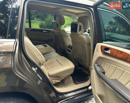 Коричневый Мерседес ГЛ-класс, объемом двигателя 2.99 л и пробегом 280 тыс. км за 21000 $, фото 37 на Automoto.ua