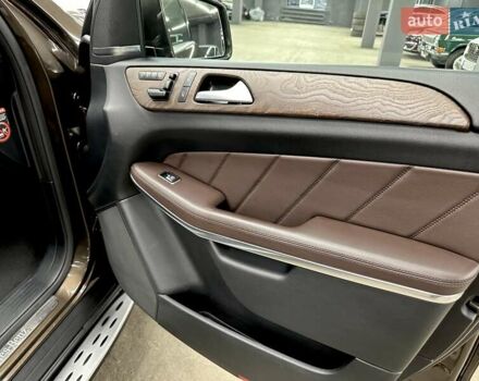 Мерседес ГЛ-Клас 2013 у Харкові на Automoto.ua Коричневий Мерседес ГЛ-Клас, об'ємом двигуна 3 л та пробігом 192 тис. км за 25600 $, фото 34 на Automoto.ua