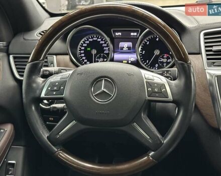 Мерседес ГЛ-Клас 2013 у Харкові на Automoto.ua Коричневий Мерседес ГЛ-Клас, об'ємом двигуна 3 л та пробігом 192 тис. км за 25600 $, фото 16 на Automoto.ua
