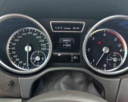 Мерседес ГЛ-Клас 2013 у Харкові на Automoto.ua Коричневий Мерседес ГЛ-Клас, об'ємом двигуна 3 л та пробігом 218 тис. км за 26000 $, фото 18 на Automoto.ua