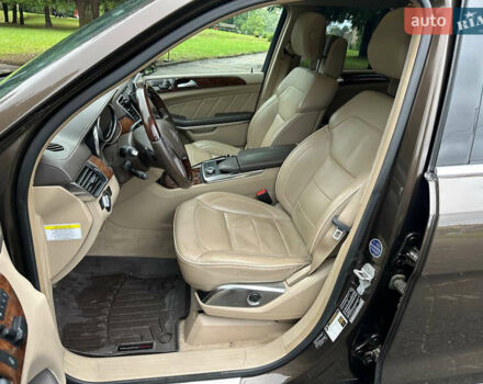 Коричневый Мерседес ГЛ-класс, объемом двигателя 2.99 л и пробегом 280 тыс. км за 21000 $, фото 25 на Automoto.ua