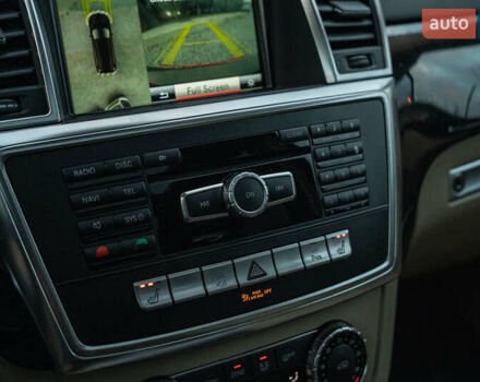 Коричневый Мерседес ГЛ-класс, объемом двигателя 3 л и пробегом 196 тыс. км за 28800 $, фото 29 на Automoto.ua