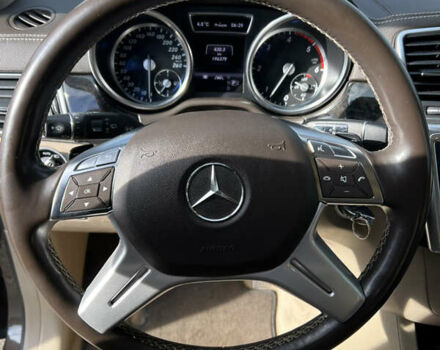 Коричневый Мерседес ГЛ-класс, объемом двигателя 3 л и пробегом 196 тыс. км за 26800 $, фото 18 на Automoto.ua