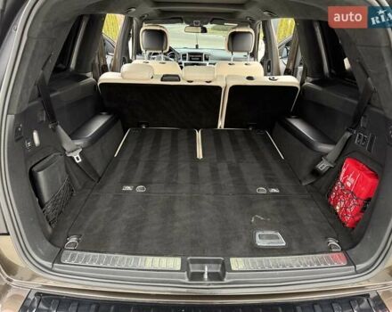 Коричневий Мерседес ГЛ-Клас, об'ємом двигуна 4.66 л та пробігом 210 тис. км за 25500 $, фото 5 на Automoto.ua