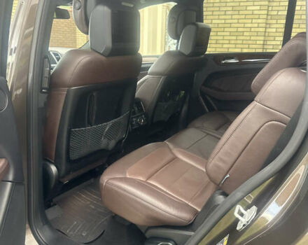 Коричневый Мерседес ГЛ-класс, объемом двигателя 3 л и пробегом 165 тыс. км за 24333 $, фото 20 на Automoto.ua
