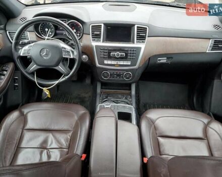 Коричневый Мерседес ГЛ-класс, объемом двигателя 3 л и пробегом 143 тыс. км за 7000 $, фото 7 на Automoto.ua