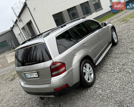 Мерседес ГЛ-класс, объемом двигателя 4 л и пробегом 309 тыс. км за 12000 $, фото 5 на Automoto.ua