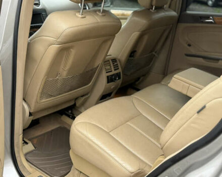 Мерседес ГЛ-класс, объемом двигателя 4 л и пробегом 309 тыс. км за 12000 $, фото 13 на Automoto.ua