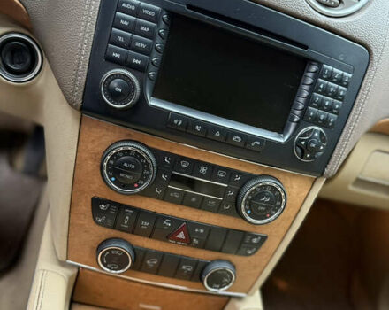 Мерседес ГЛ-класс, объемом двигателя 4 л и пробегом 309 тыс. км за 12000 $, фото 18 на Automoto.ua