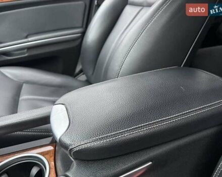 Мерседес ГЛ-Клас, об'ємом двигуна 3 л та пробігом 277 тис. км за 12350 $, фото 12 на Automoto.ua