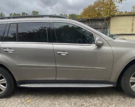 Мерседес ГЛ-класс, объемом двигателя 4.7 л и пробегом 300 тыс. км за 15000 $, фото 8 на Automoto.ua