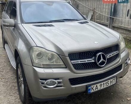 Мерседес ГЛ-класс, объемом двигателя 4.7 л и пробегом 300 тыс. км за 15000 $, фото 9 на Automoto.ua