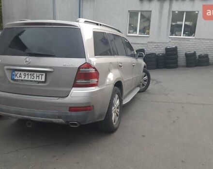 Мерседес ГЛ-класс, объемом двигателя 4.7 л и пробегом 300 тыс. км за 15000 $, фото 1 на Automoto.ua
