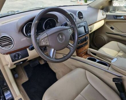 Мерседес ГЛ-Клас, об'ємом двигуна 3 л та пробігом 360 тис. км за 12999 $, фото 13 на Automoto.ua