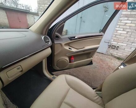 Мерседес ГЛ-Клас, об'ємом двигуна 3 л та пробігом 223 тис. км за 17500 $, фото 16 на Automoto.ua