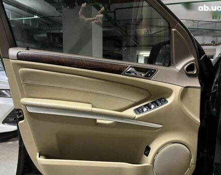 Мерседес ГЛ-класс, объемом двигателя 0 л и пробегом 170 тыс. км за 14500 $, фото 16 на Automoto.ua
