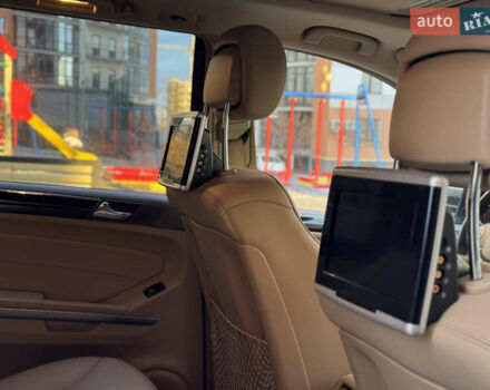 Мерседес ГЛ-класс, объемом двигателя 3 л и пробегом 207 тыс. км за 20300 $, фото 20 на Automoto.ua