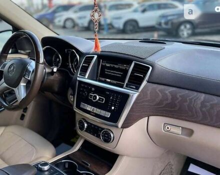 Мерседес ГЛ-класс, объемом двигателя 3 л и пробегом 310 тыс. км за 23500 $, фото 16 на Automoto.ua