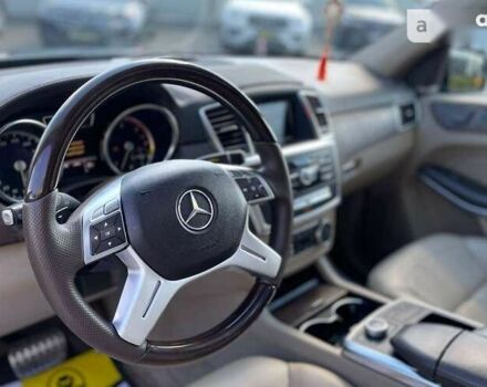 Мерседес ГЛ-класс, объемом двигателя 3 л и пробегом 310 тыс. км за 23500 $, фото 11 на Automoto.ua