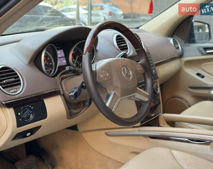 Мерседес ГЛ-класс, объемом двигателя 3 л и пробегом 207 тыс. км за 20300 $, фото 14 на Automoto.ua